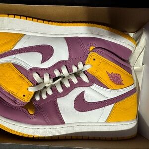 Jordan OG Brotherhood. Size 7y/7W